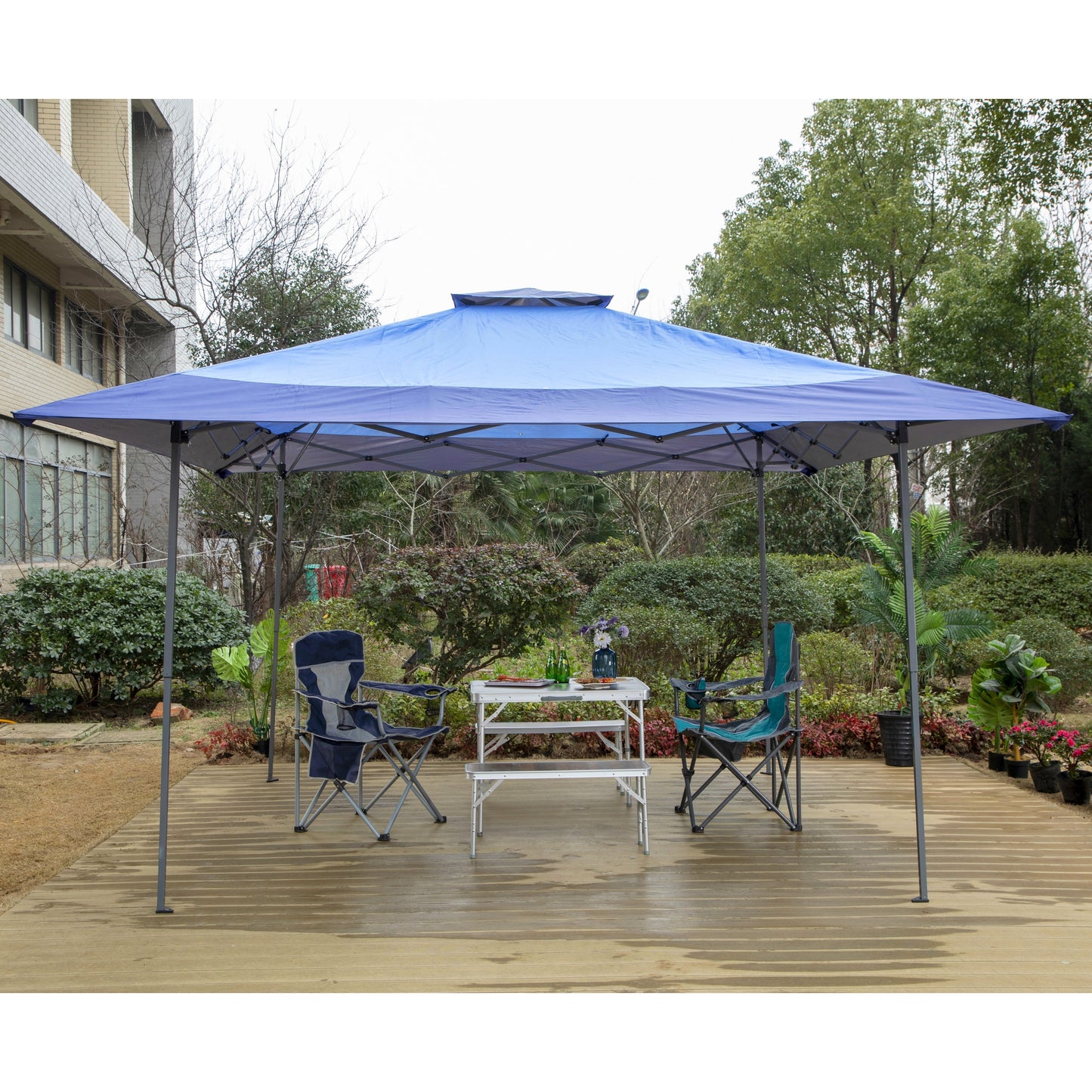 Caravane de jardin gonflable renforcée de 3,96 m x 3,96 m (13' x 13'), avec élégant rideau d'angle - 13x13ft
