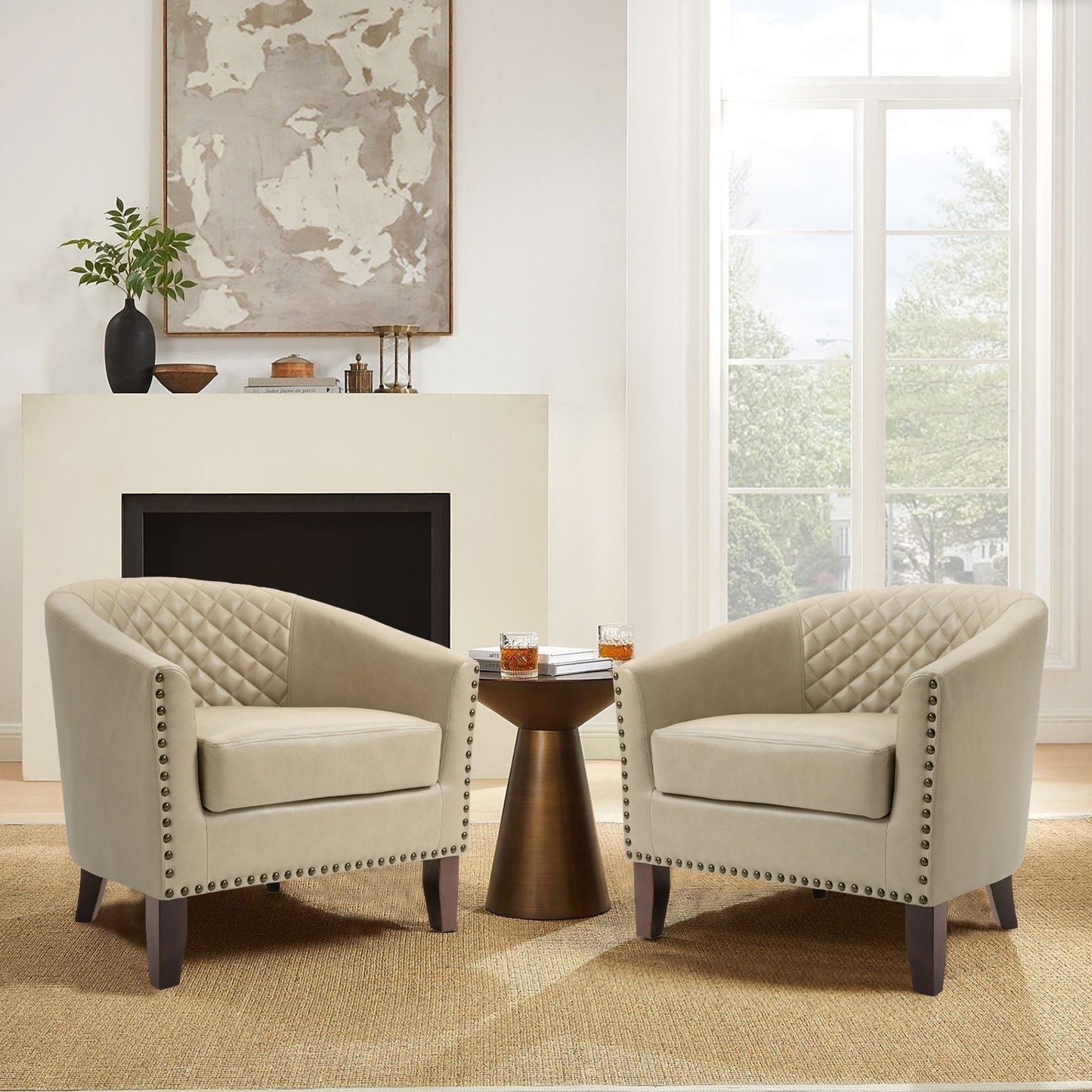 2 chaises d'appoint en cuir végétalien en forme de tonneau, 73,5 cm de large, avec garniture à clous.