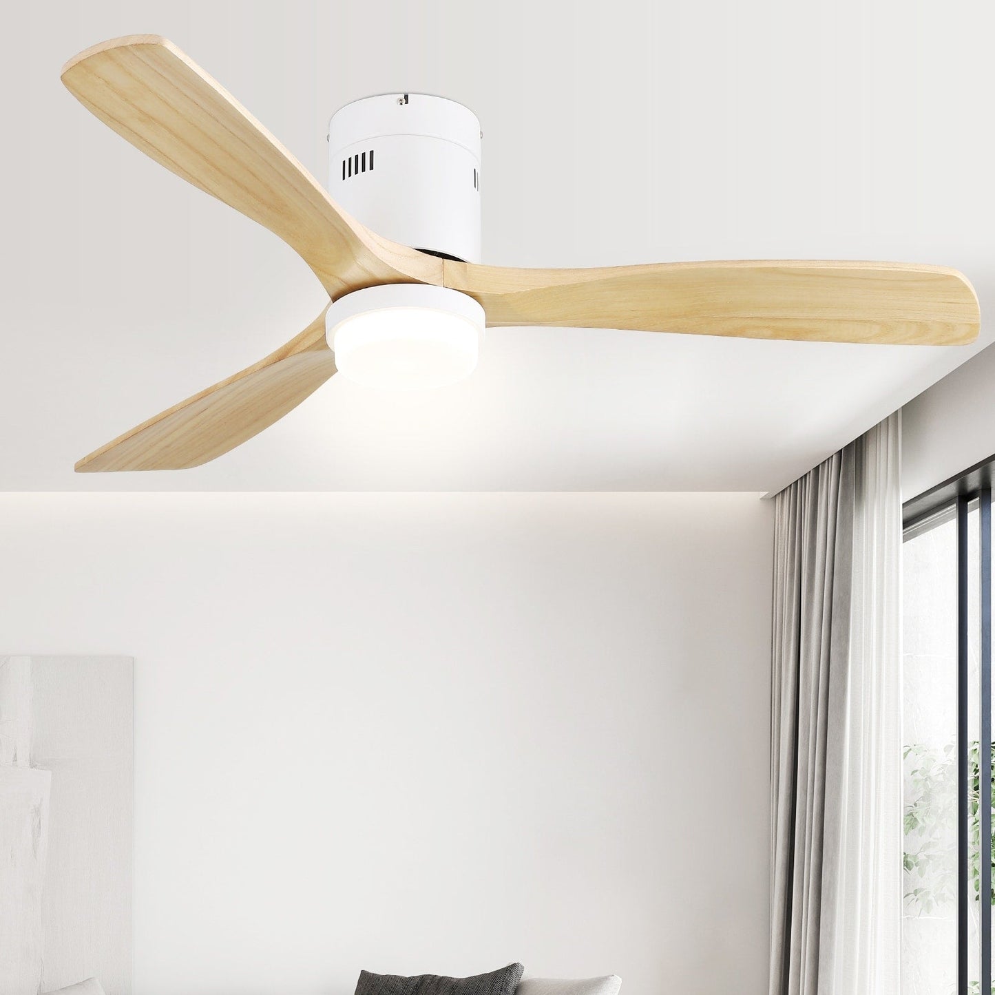 Ventilateur de plafond Sofucor à montage encastré de 52 pouces avec télécommande, moteur réversible, éclairage intégré en option.