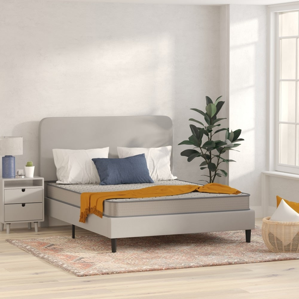 Matelas hybride à ressorts à revêtement semi-rigide de densité moyenne