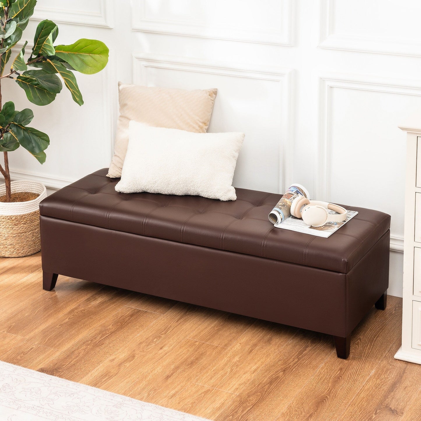 Tabouret de rangement Adeco 50 en simili cuir