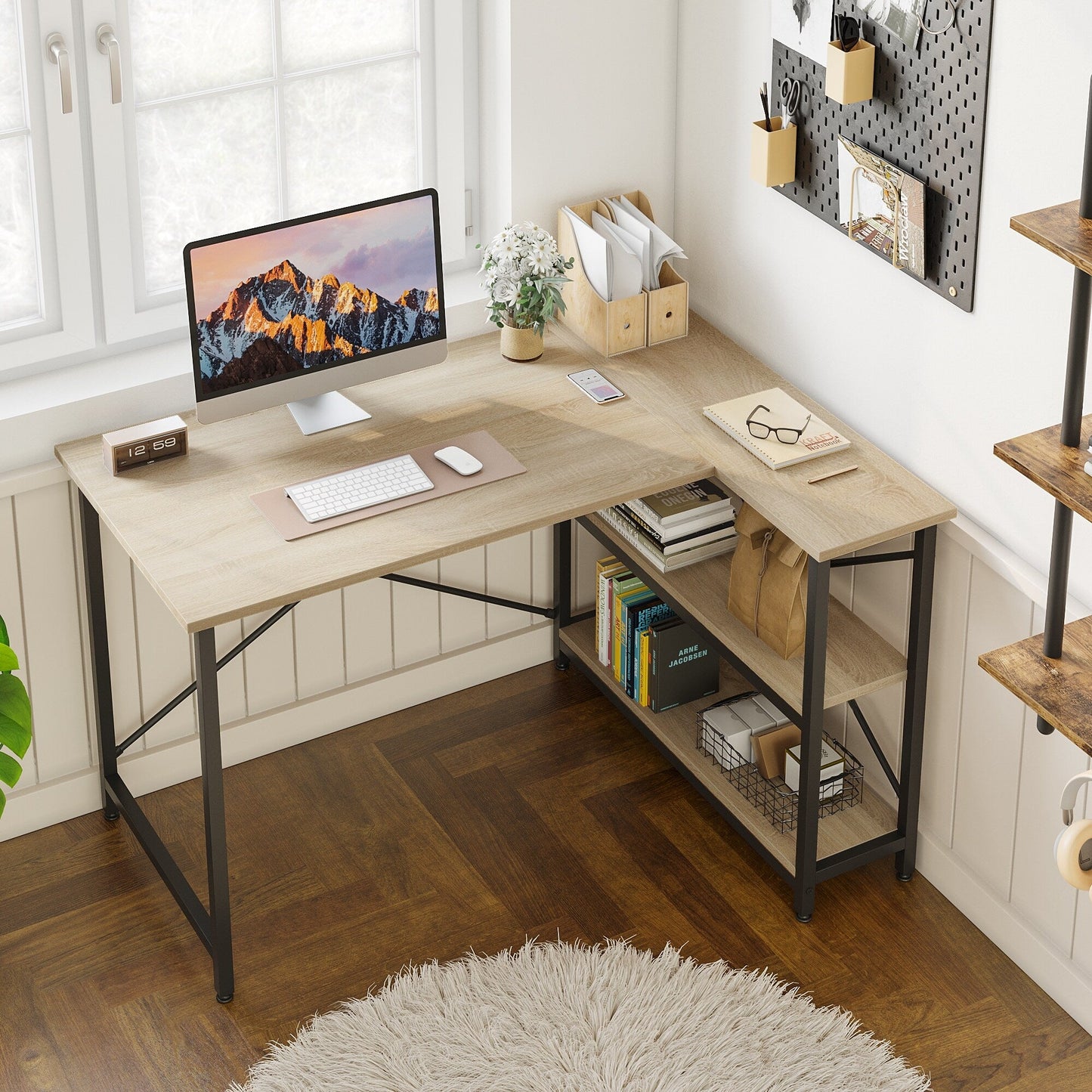 Bureau en forme de L avec étagères de rangement, bureau d'ordinateur d'angle.