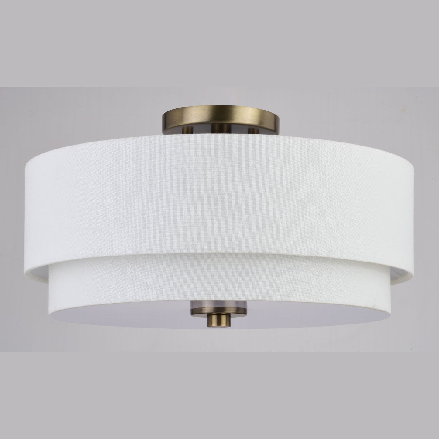 Luminaire à suspension à montage au plafond de style moderne du milieu du siècle de Burnaby avec abat-jour blanc en lin.