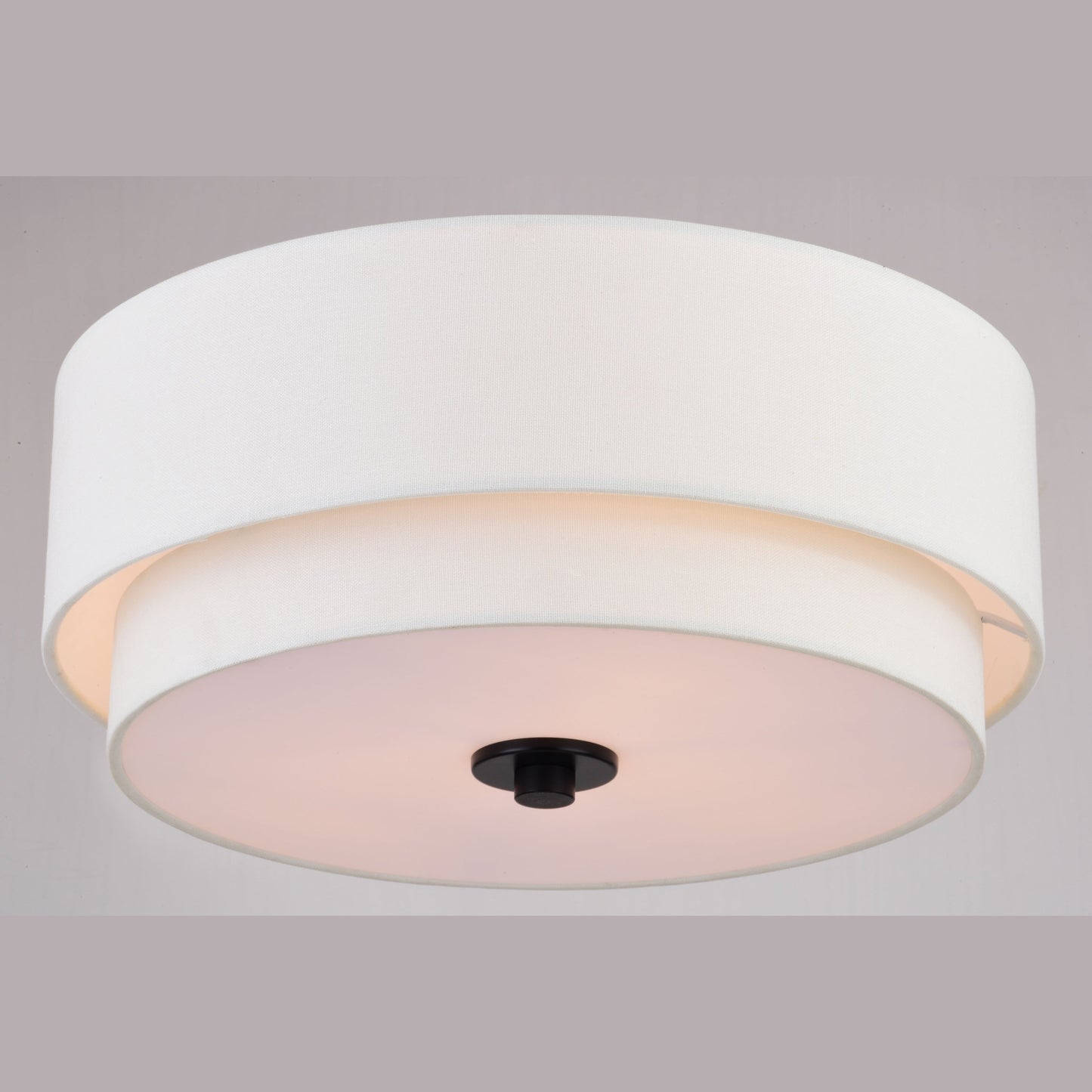 Luminaire à suspension à montage au plafond de style moderne du milieu du siècle de Burnaby avec abat-jour blanc en lin.