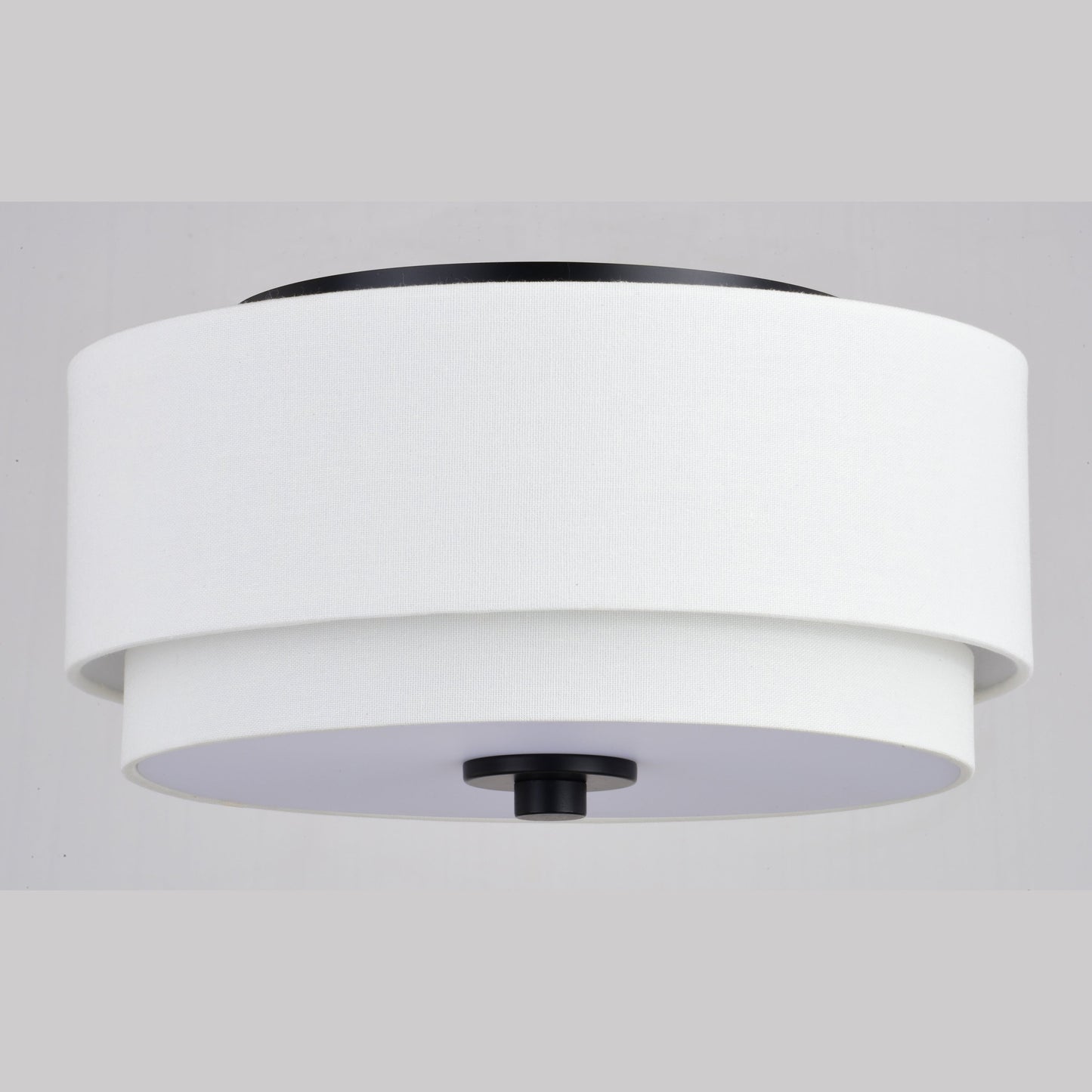 Luminaire à suspension à montage au plafond de style moderne du milieu du siècle de Burnaby avec abat-jour blanc en lin.