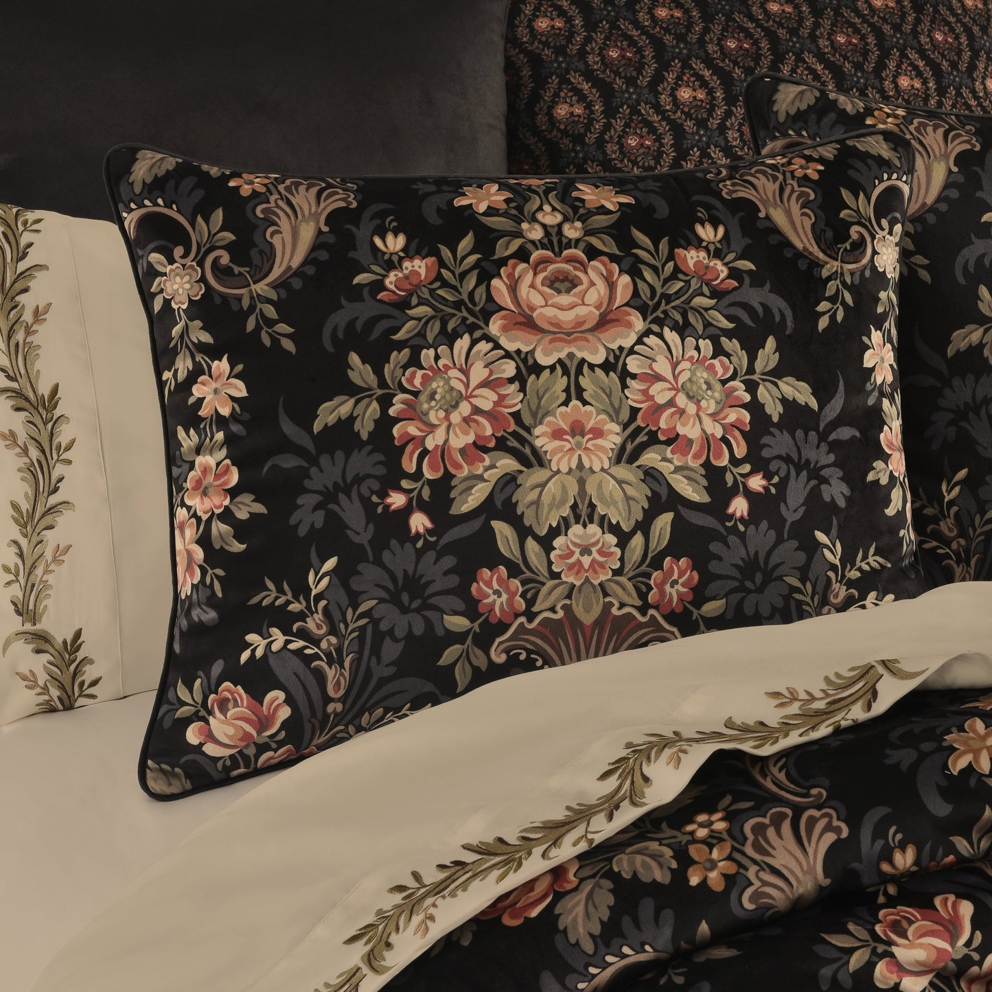 J. Queen New York Chanticleer Ensemble de Couette