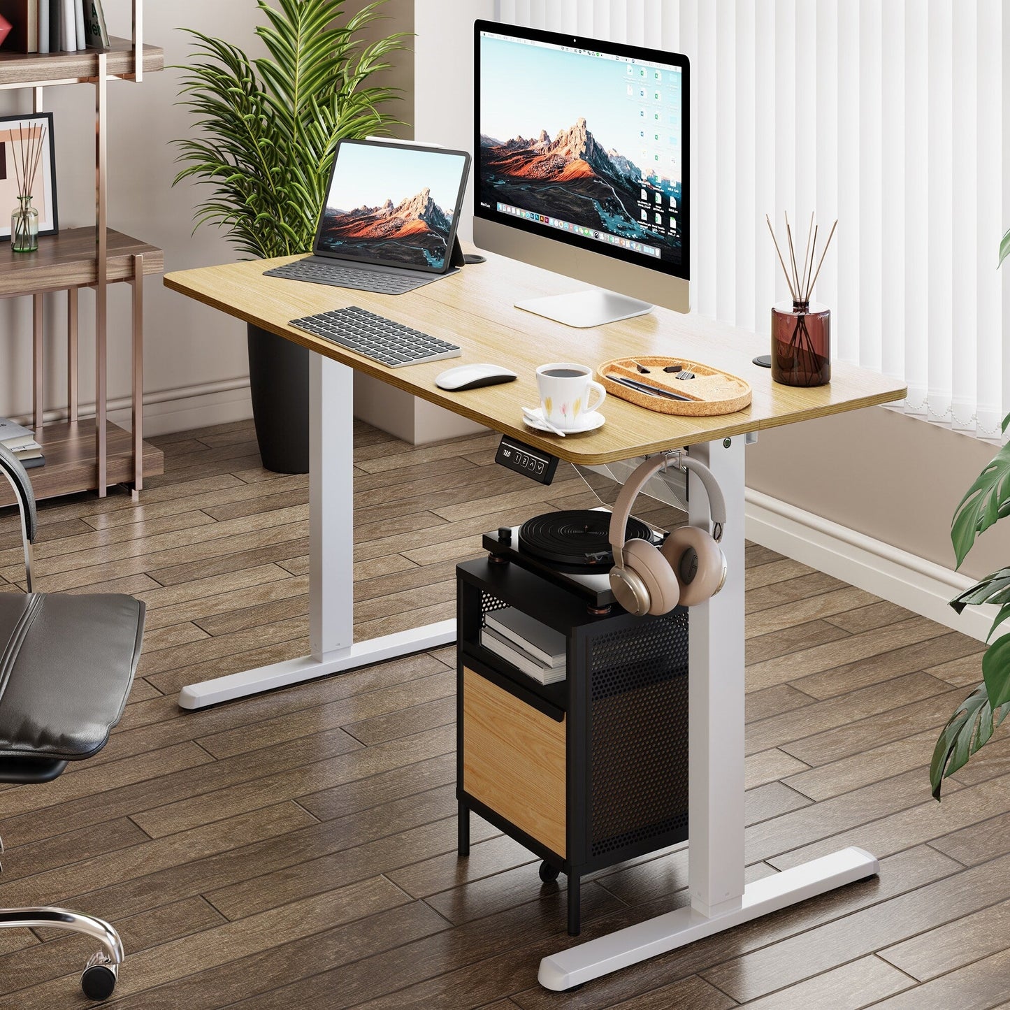 Bureau debout électrique à hauteur réglable Futzca, bureau informatique avec plateau de travail assemblé.