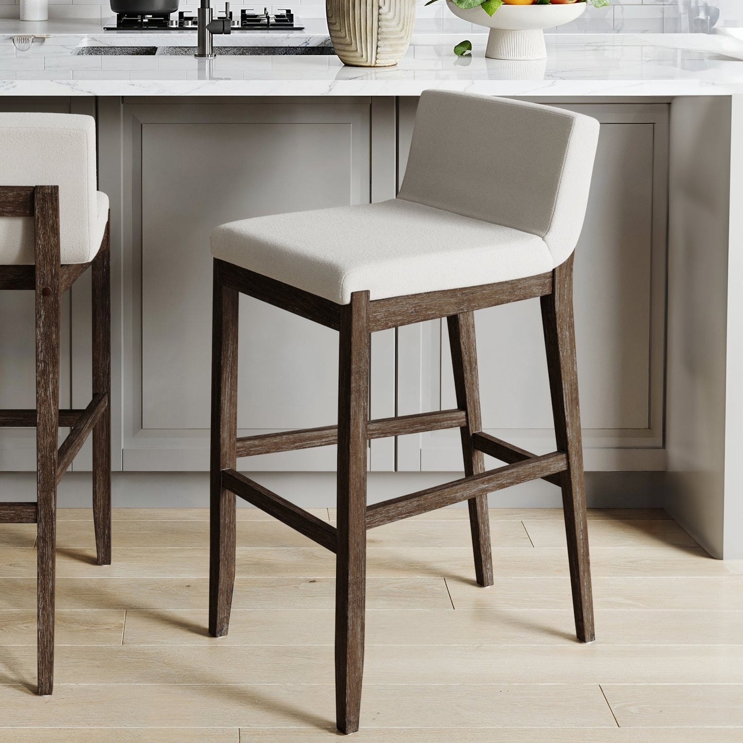 Tabouret de bar moderne Gracie, chaise rembourrée en bouclé et pieds en bois brossé