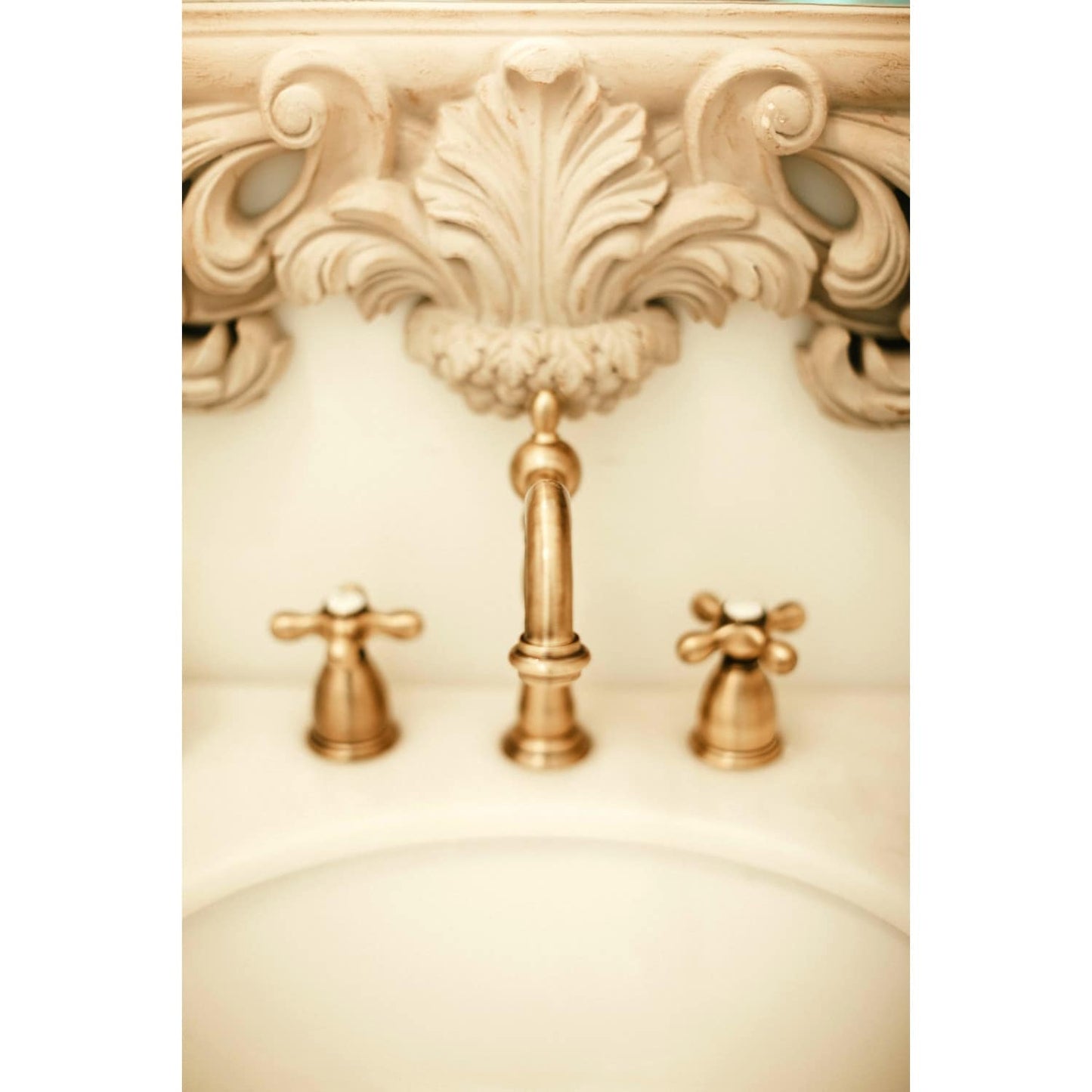 Robinet de salle de bain à large espacement Heritage de 8 po