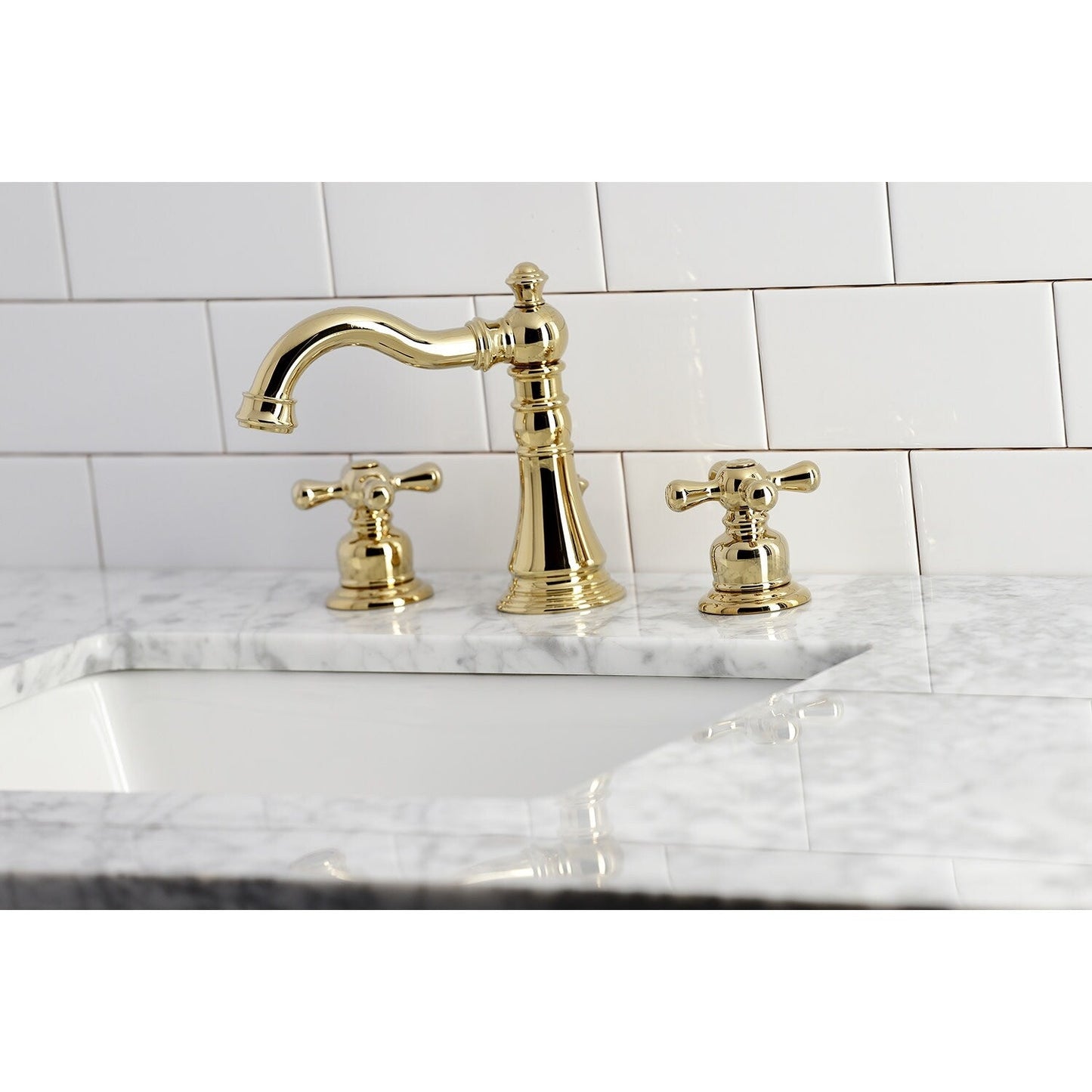 Robinet de salle de bain à large espacement de 8 pouces, modèle American Classic