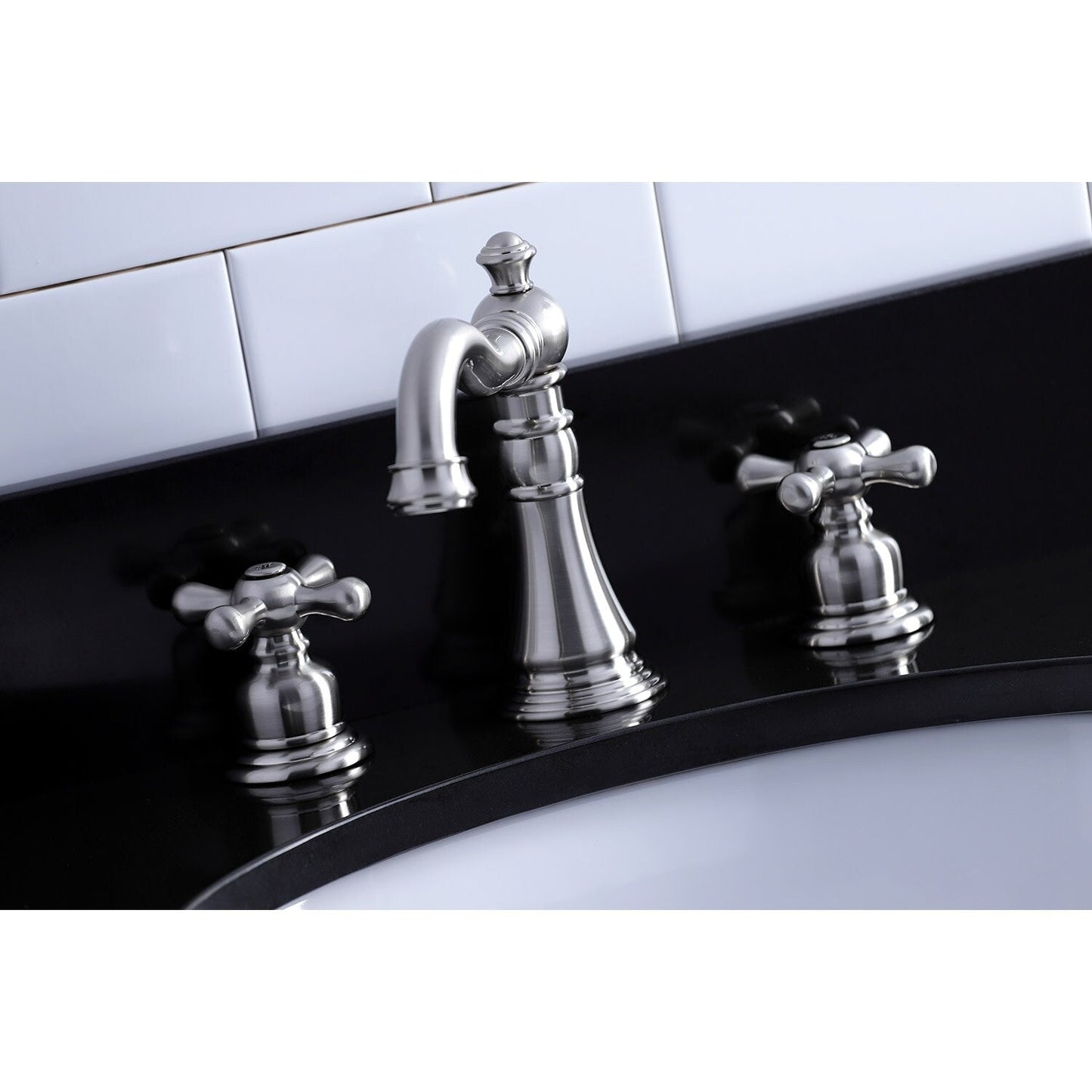 Robinet de salle de bain à large espacement de 8 pouces, modèle American Classic