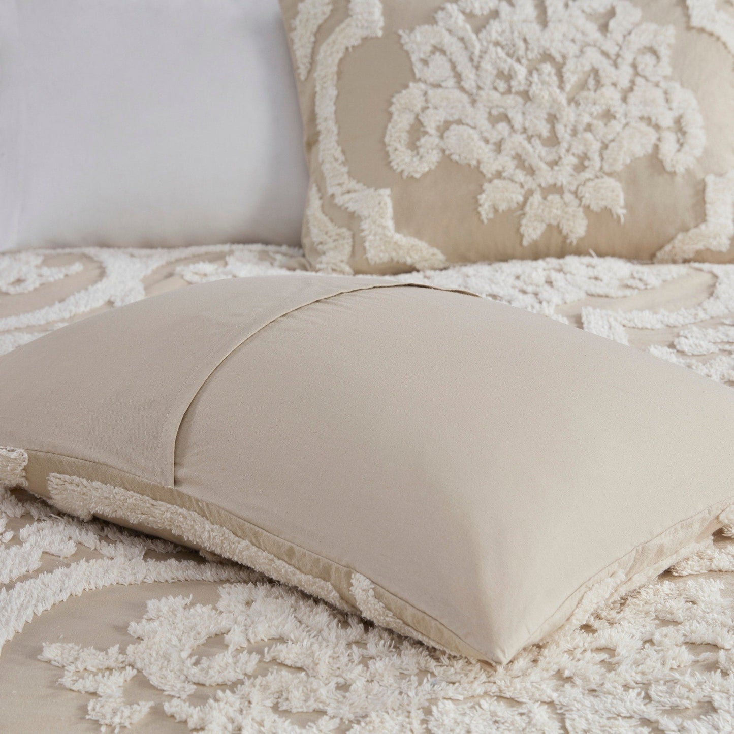 Ensemble de couette en damassé de chenille de coton matelassé Madison Park Aeriela