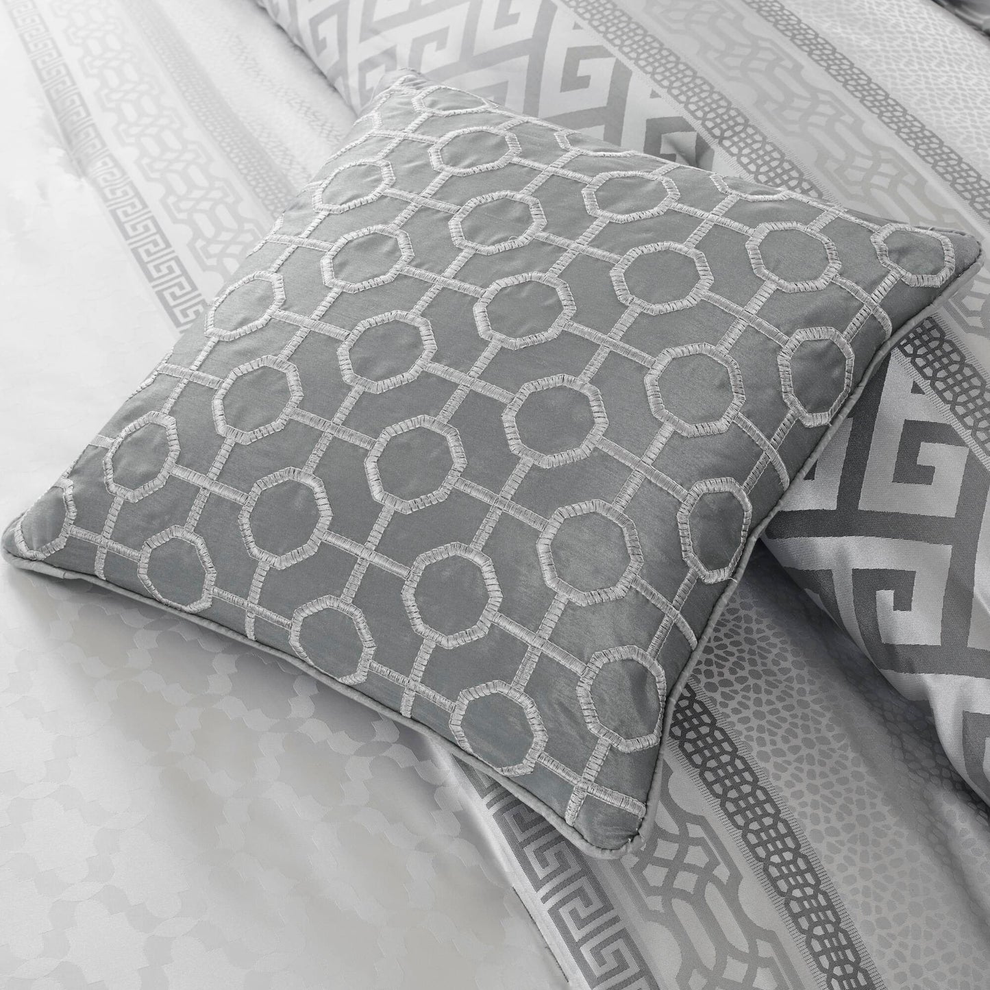 Ensemble de couette géométrique jacquard Christian de Madison Park, 7 pièces