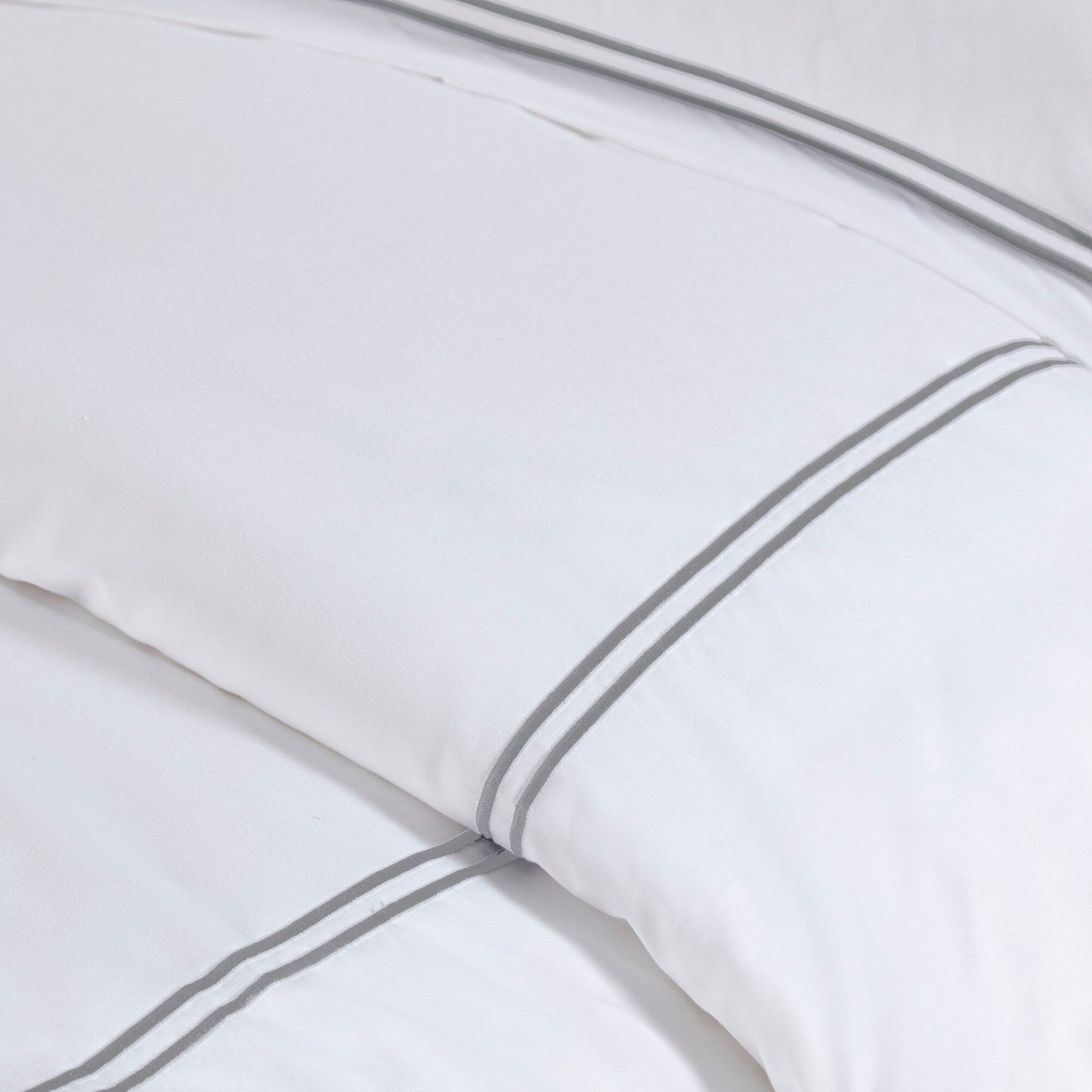 Ensemble de housse de couette brodée en satin de coton 100 % Madison Park Signature, collection de luxe, 500 fils au pouce.