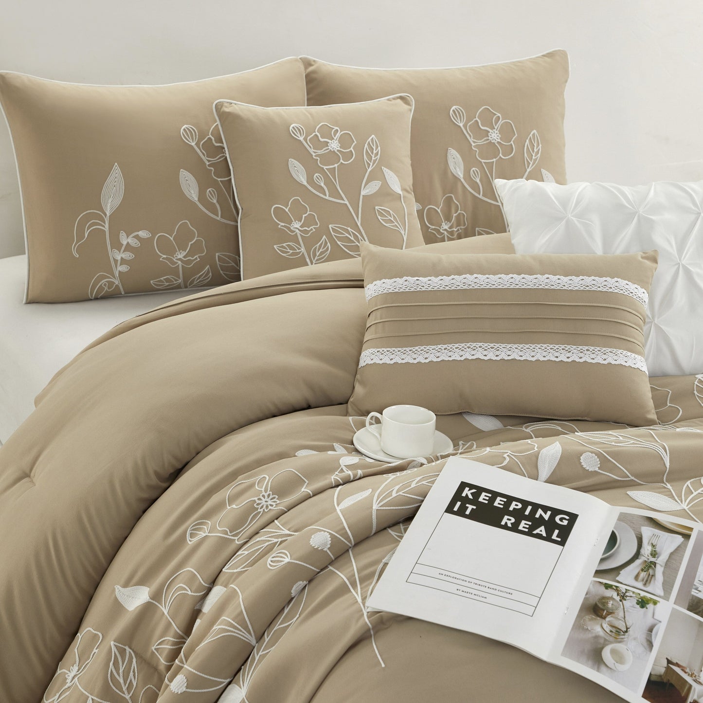 Ensemble de Couette à Motifs Floraux et Botaniques Nanshing Taylor 7 Pièces