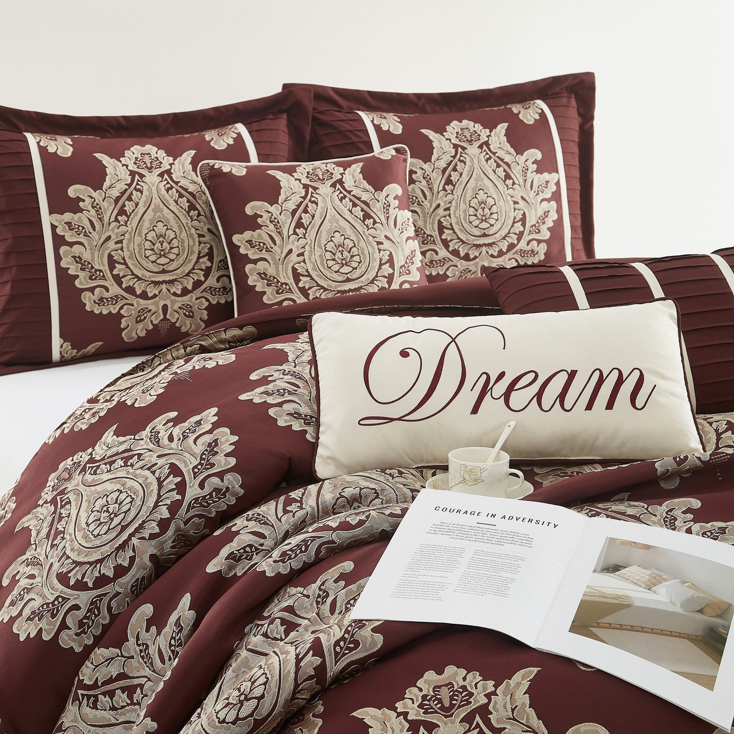 Ensemble de Couette Traditionnel Damassé 7 Pièces Nanshing Tiana