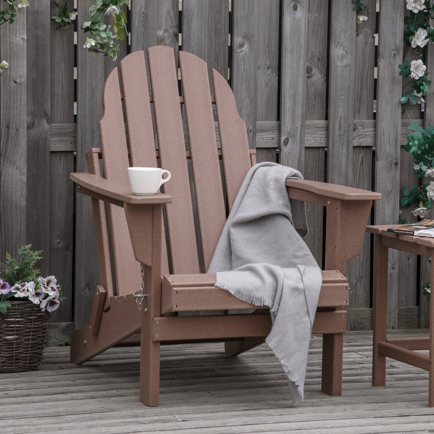 Outsunny Chaise de jardin pliante Adirondack, chaise de plage en plastique résistant aux intempéries en HDPE pour terrasse, pont et mobilier de jardin