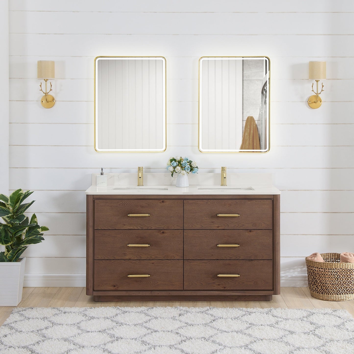 Meuble-lavabo Porto avec plan de toilette en pierre de quartz blanche, sans miroir.