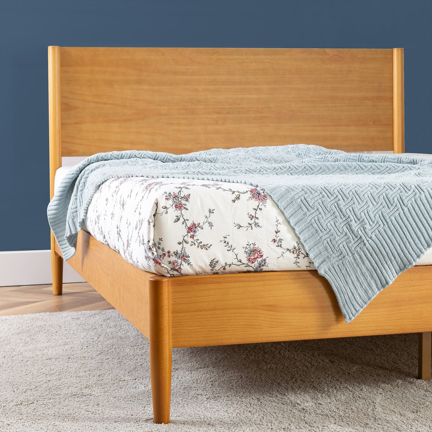 Priage, lit-plateforme en bois de style Mid-Century de ZINUS