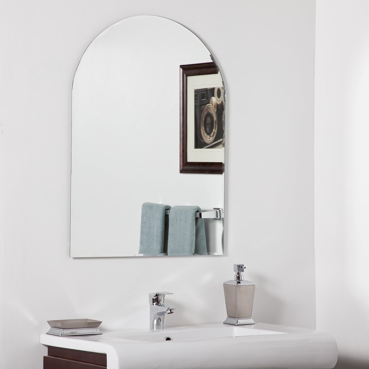 Rita Arch Miroir de salle de bain moderne sans cadre