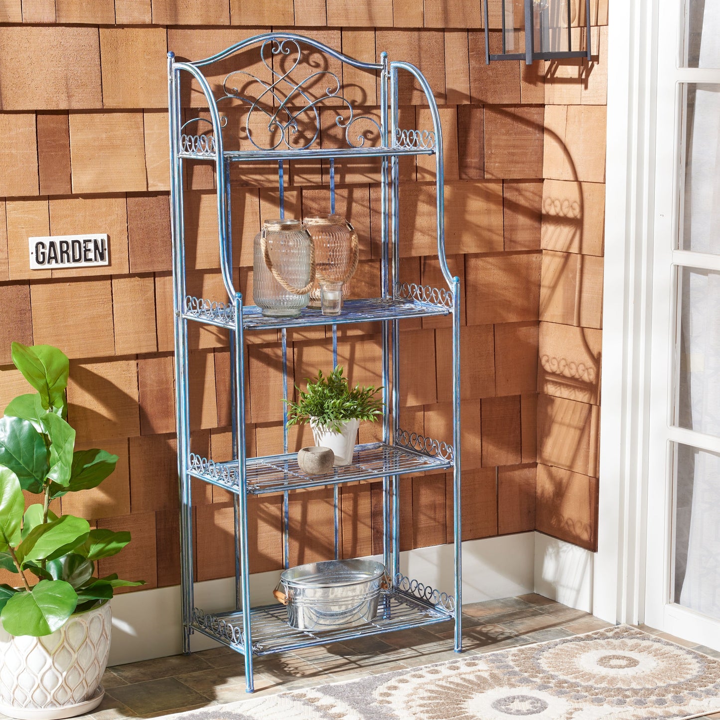 SAFAVIEH Bryn, étagère à fourreaux en fer forgé style victorien, 4 niveaux, pour extérieur - 63,5 cm L x 38,1 cm P x 160 cm H - 63,5L x 38,1P x 160H