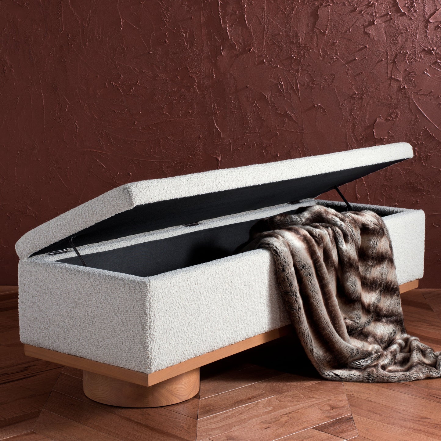 Banc de rangement SAFAVIEH Couture Sunneva Boucle - 155 cm L x 51 cm P x 48 cm H - 155Lx51Px48H