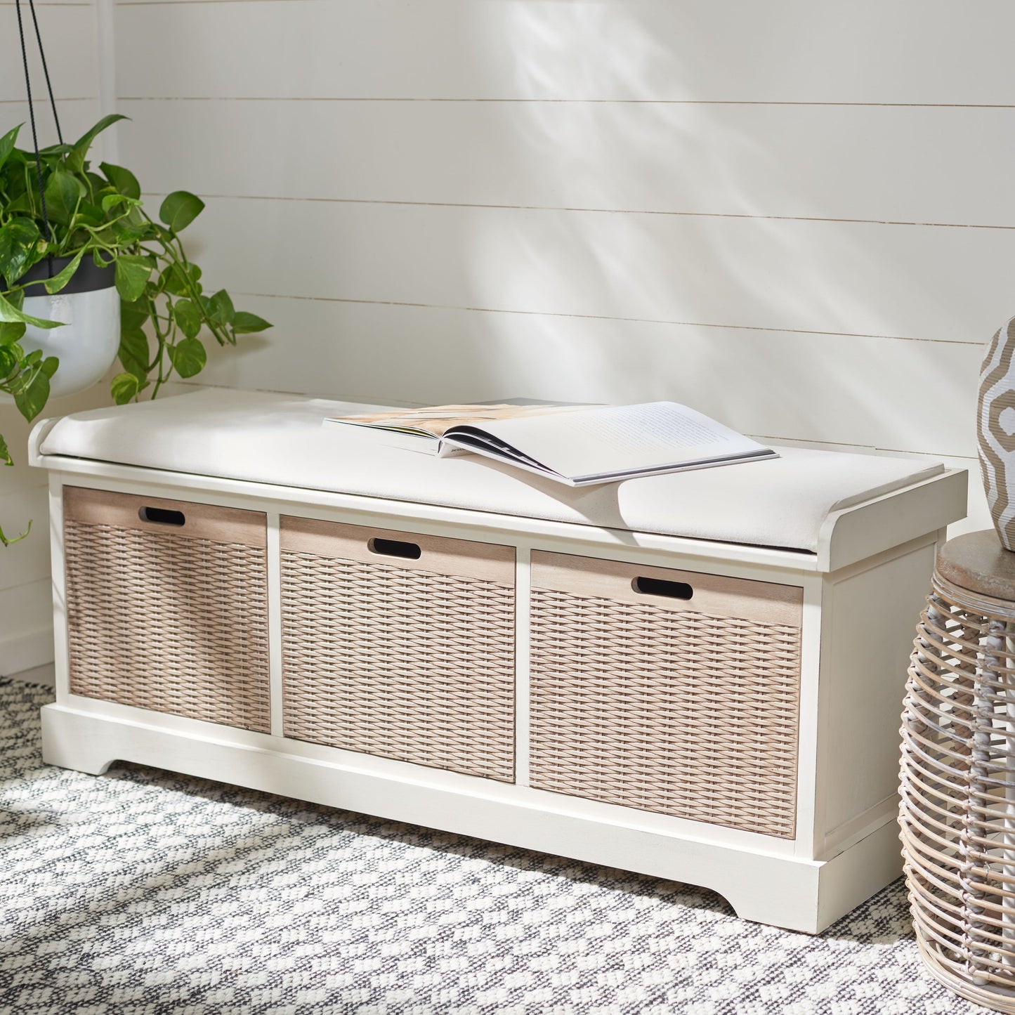 Banc de rangement avec 3 tiroirs et coussin SAFAVIEH Fiorello - 120,2 L x 38,1 l x 48,3 H - 120x38x48cm