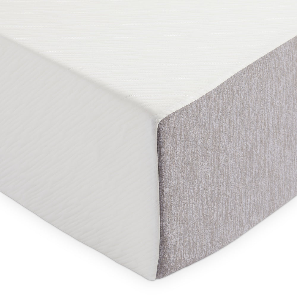 Matelas Select Luxury en mousse à mémoire de forme au gel, 14 pouces, fermeté moyenne.