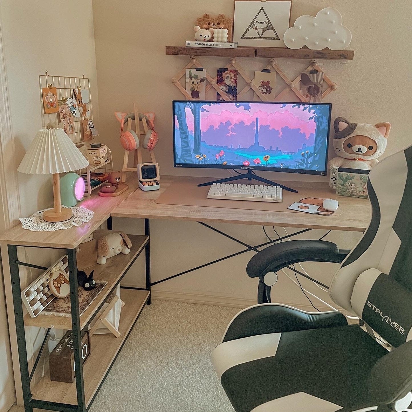 Bureau en forme de L avec étagères de rangement, bureau d'ordinateur d'angle.