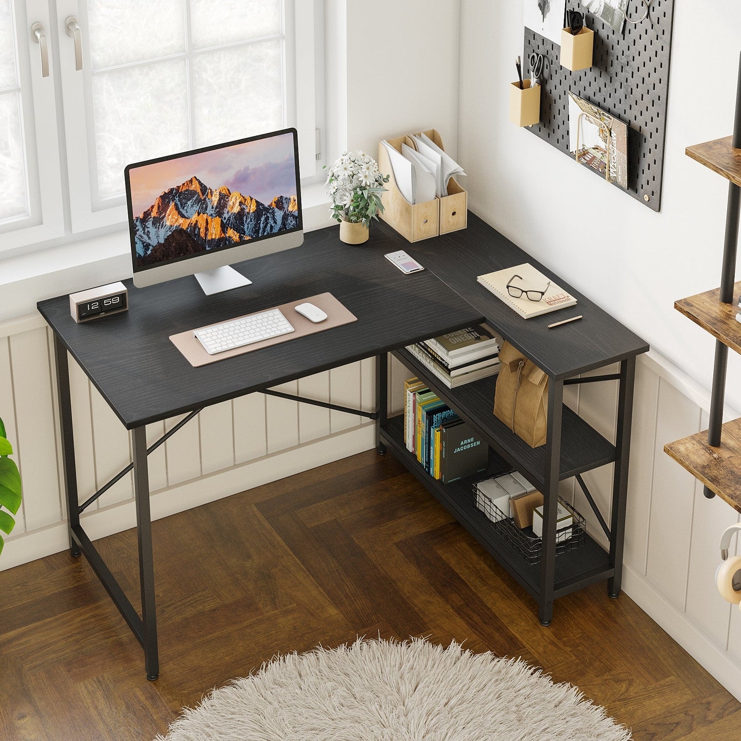 Bureau en forme de L avec étagères de rangement, bureau d'ordinateur d'angle.