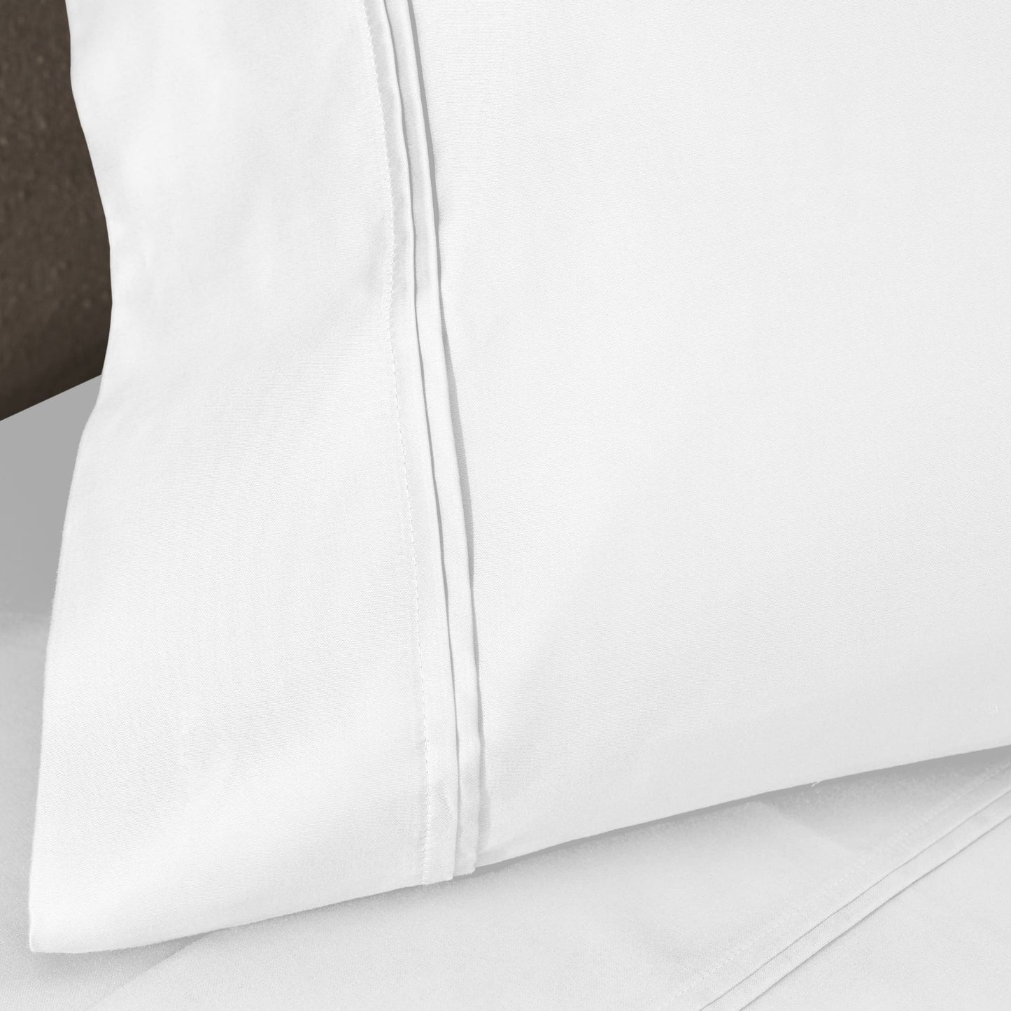 Jeu de draps uni en coton égyptien supérieur, 1200 fils, respectueux de l'environnement.