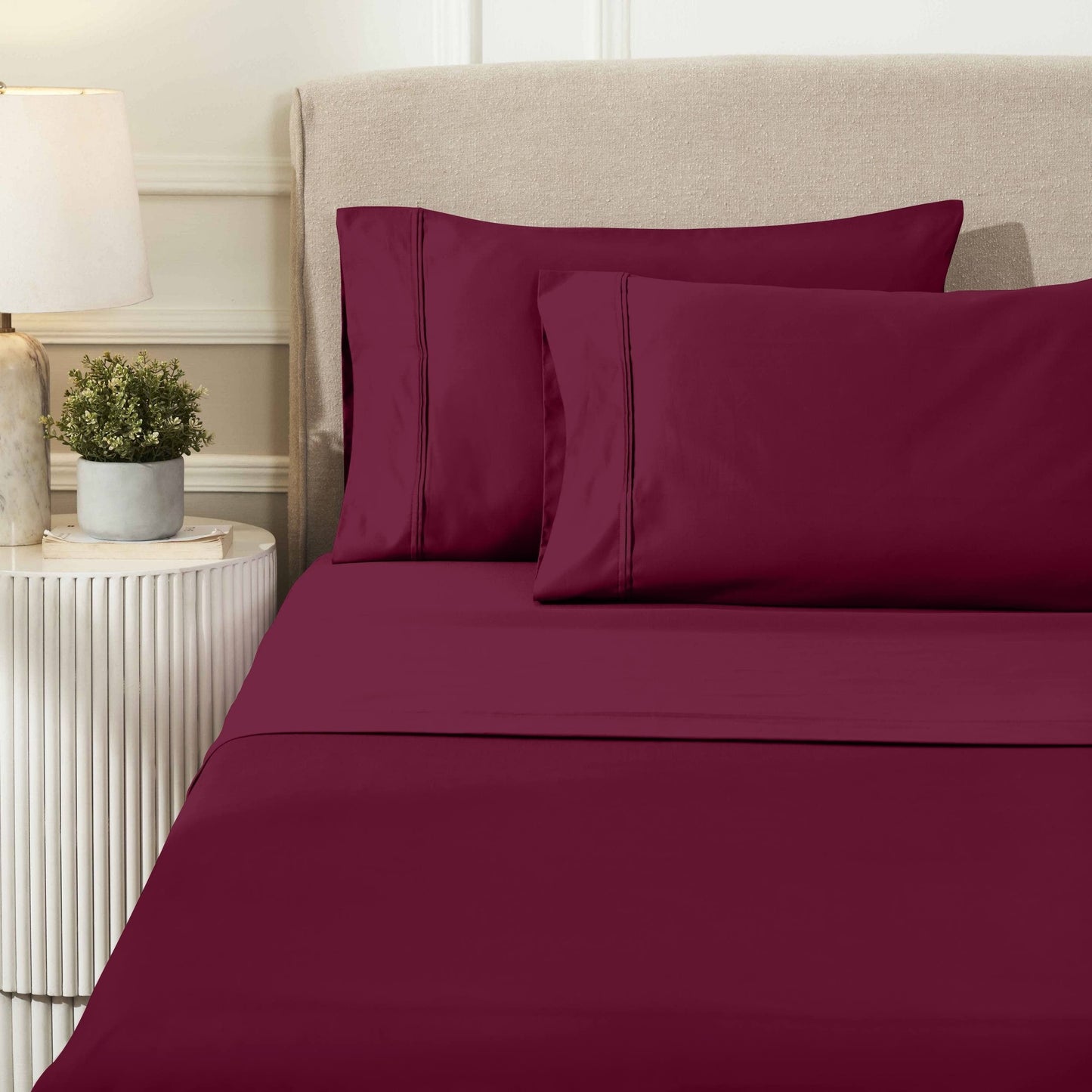 Jeu de draps uni en coton égyptien supérieur, 1200 fils, respectueux de l'environnement.