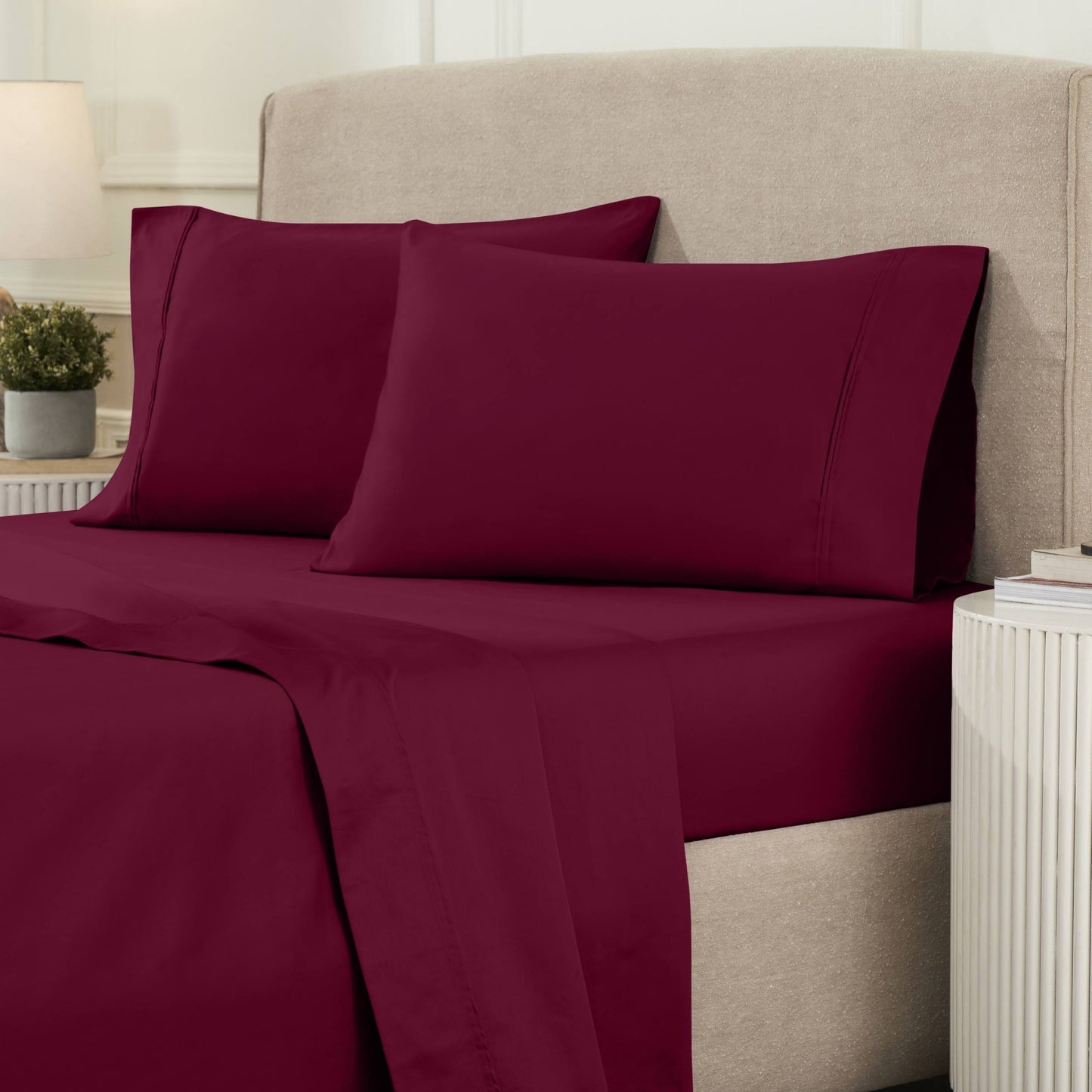Jeu de draps uni en coton égyptien supérieur, 1200 fils, respectueux de l'environnement.