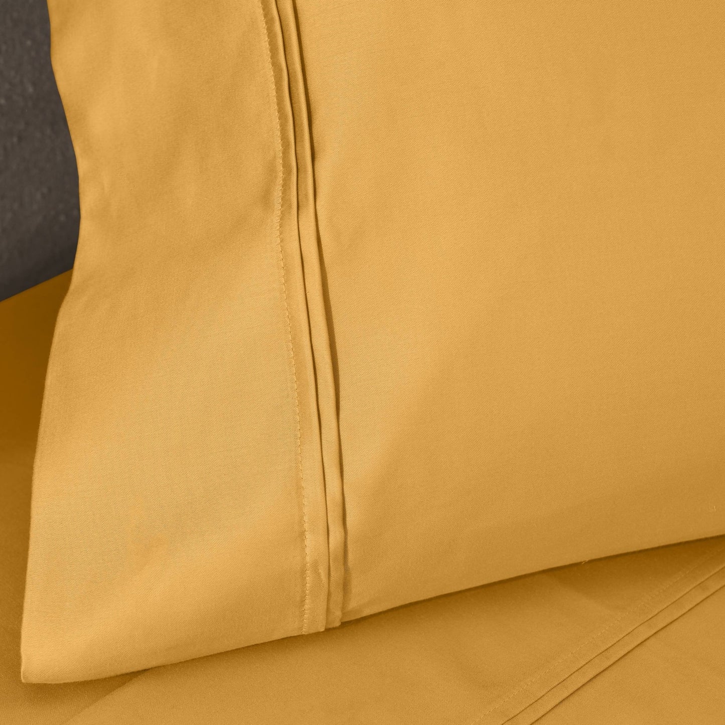 Jeu de draps uni en coton égyptien supérieur, 1200 fils, respectueux de l'environnement.