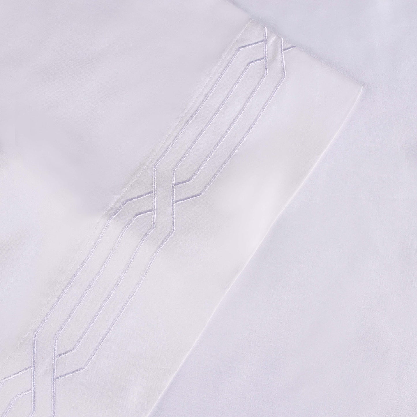 Jeu de draps uni en coton égyptien supérieur, 1200 fils, respectueux de l'environnement.
