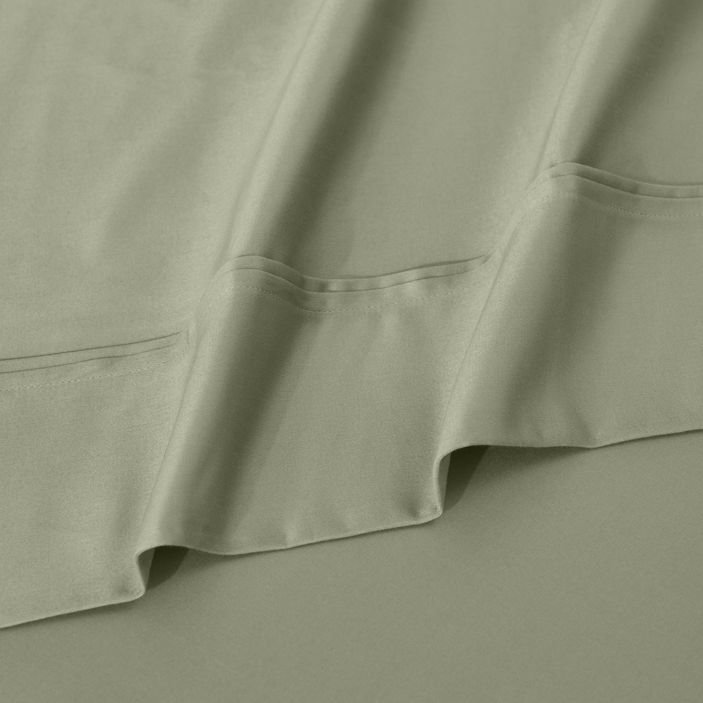 Jeu de draps uni en coton égyptien supérieur, 1200 fils, respectueux de l'environnement.