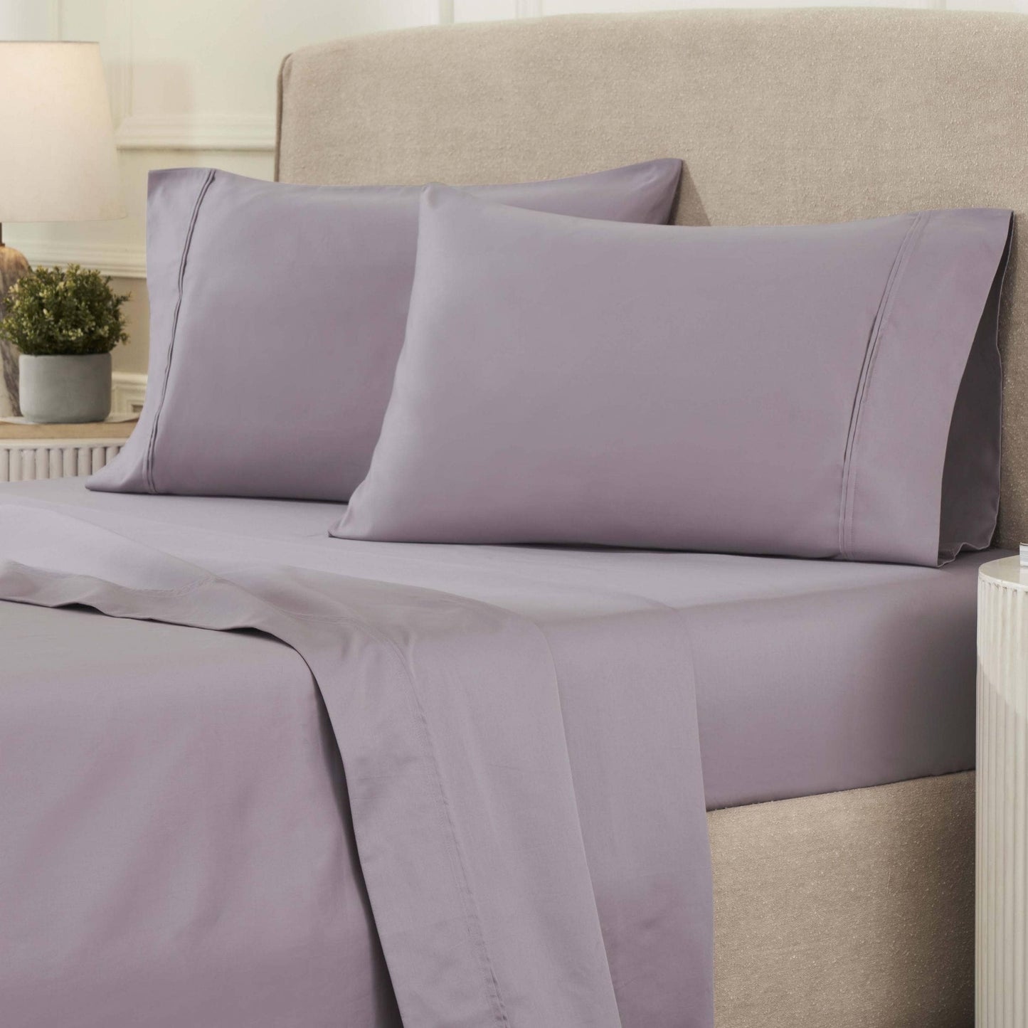 Jeu de draps uni en coton égyptien supérieur, 1200 fils, respectueux de l'environnement.