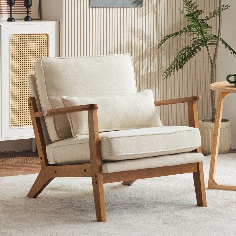 Fauteuil d'appoint en lin mélangé avec pieds en bois et un coussin beige.