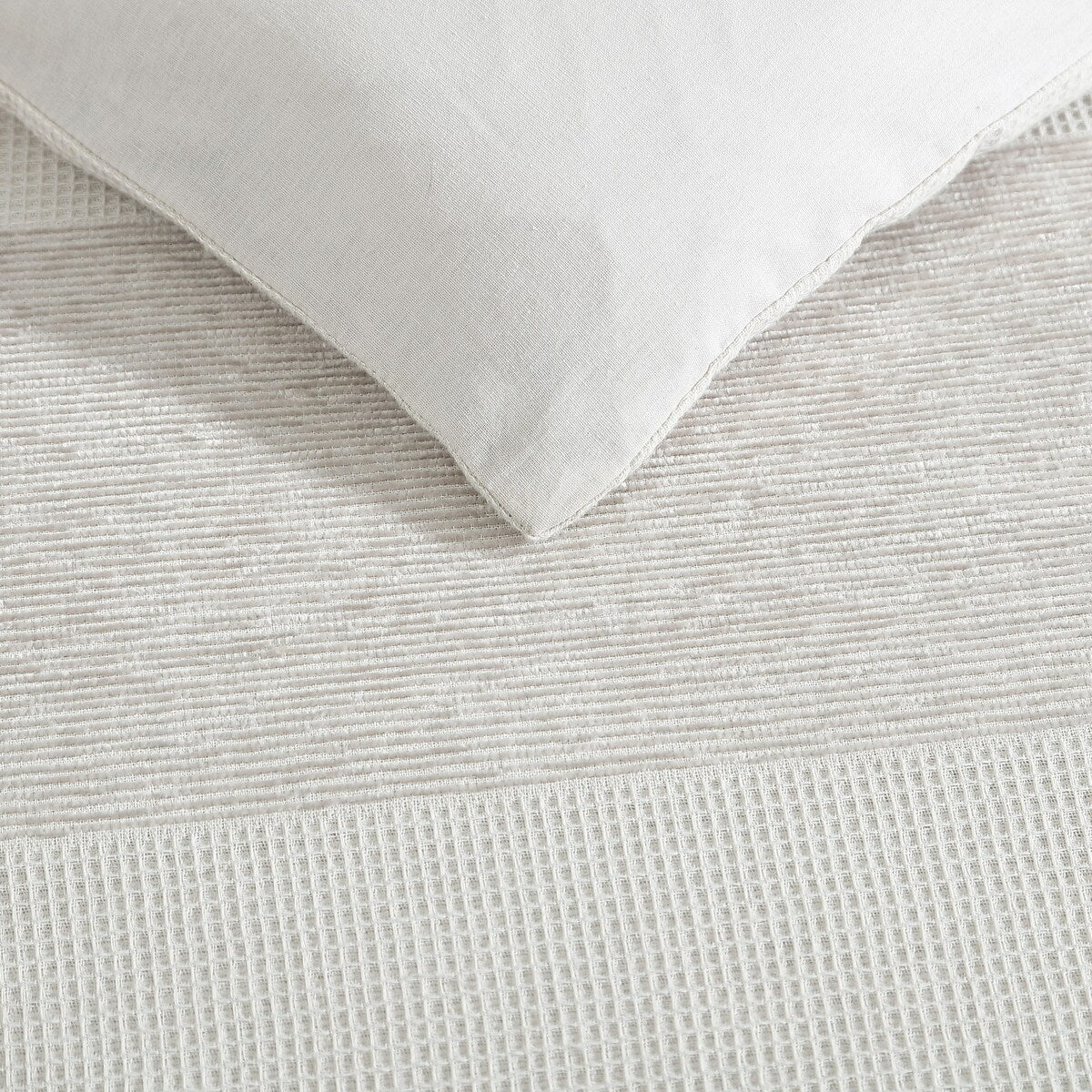Ensemble de couette à rayures en chenille et en forme de gaufre beige de Vera Wang
