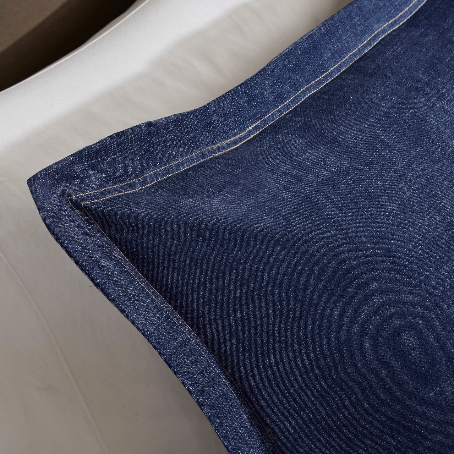 Ensemble de couette en jean Perry Blue de Woolrich, surdimensionné et surrempli.