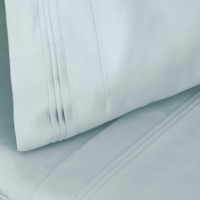 Jeu de draps uni en coton égyptien supérieur, 1000 fils, avec poche profonde.