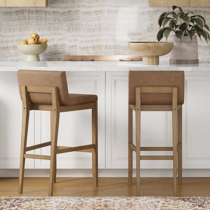 Tabouret de bar moderne Gracie, chaise rembourrée en bouclé et pieds en bois brossé