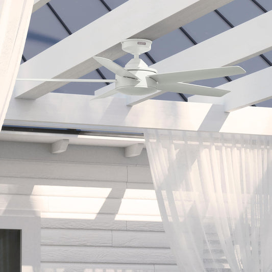 Ventilateur de plafond Hunter 52 Shorebreak WeatherMax pour intérieur/extérieur avec commande murale - Résistant aux intempéries, au sel et à la corrosion.
