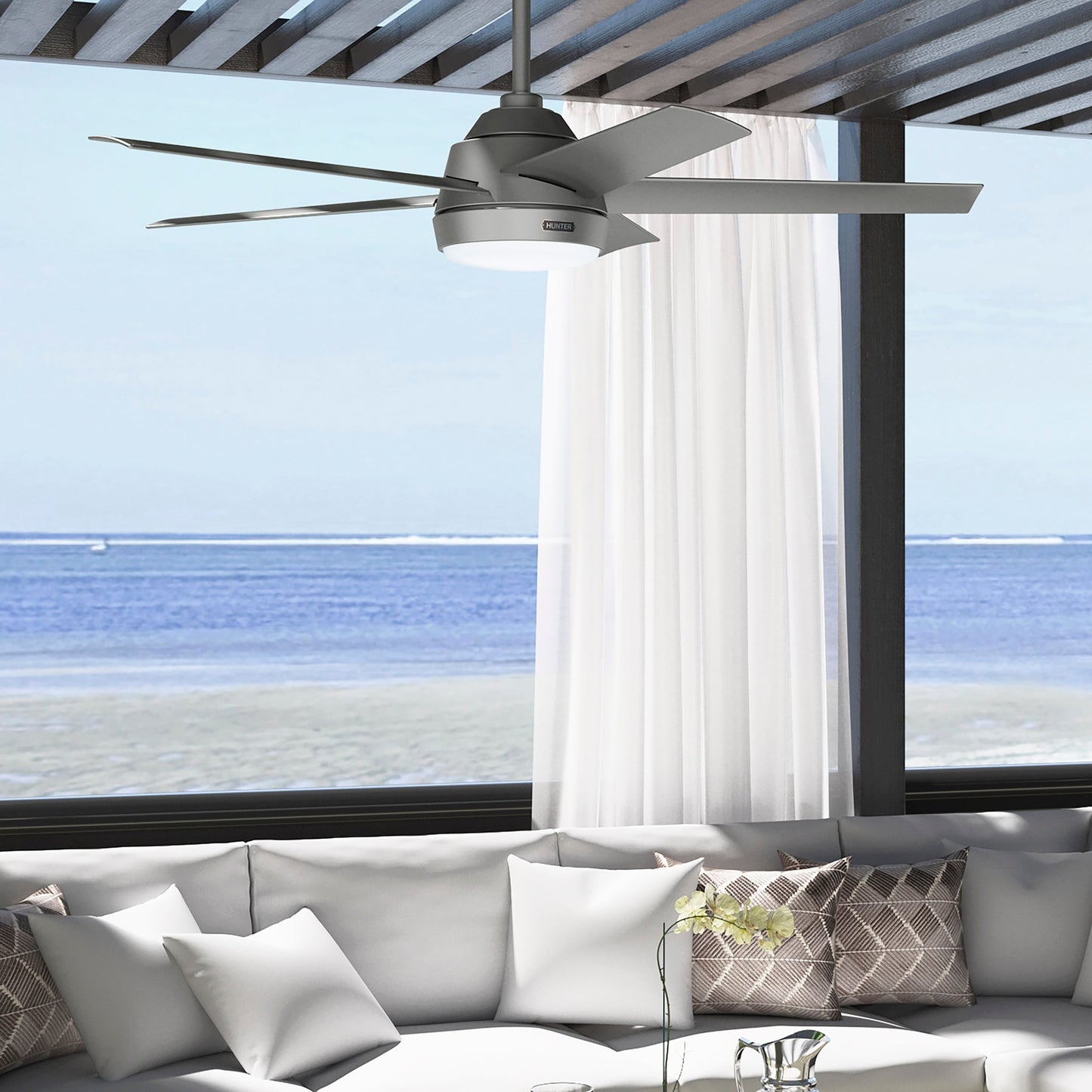 Ventilateur de plafond d'extérieur Hunter 52 Skyflow avec kit d'éclairage LED, commande murale - Style côtier, moderne et contemporain - WeatherMax - ÉQUIPEMENT POUR L'EXTÉRIEUR !