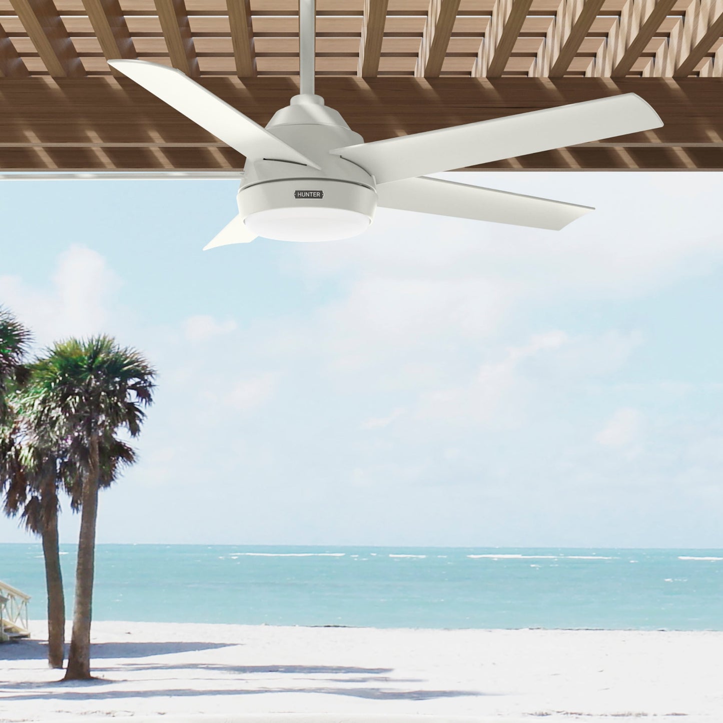 Ventilateur de plafond d'extérieur Hunter 52 Skyflow avec kit d'éclairage LED, commande murale - Style côtier, moderne et contemporain - WeatherMax - ÉQUIPEMENT POUR L'EXTÉRIEUR !