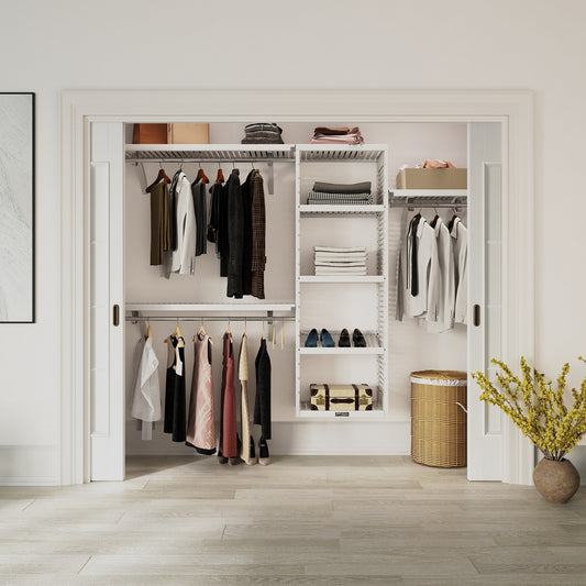 Système de placard à armoire en bois massif John Louis Home, blanc