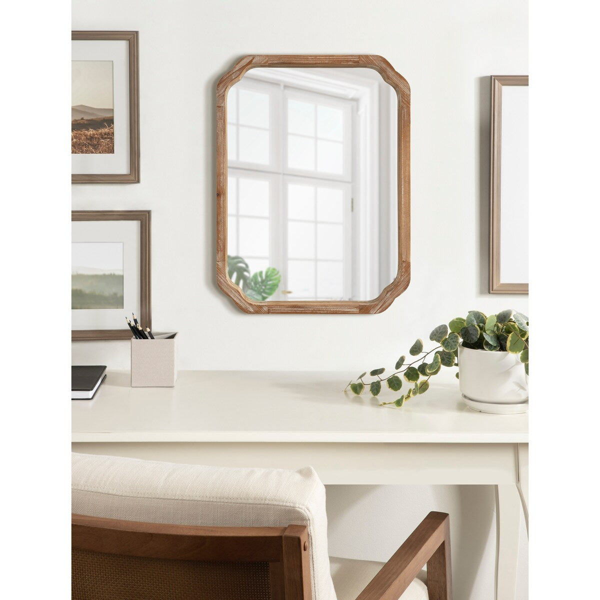 Kate and Laurel Marston Miroir mural carré en bois