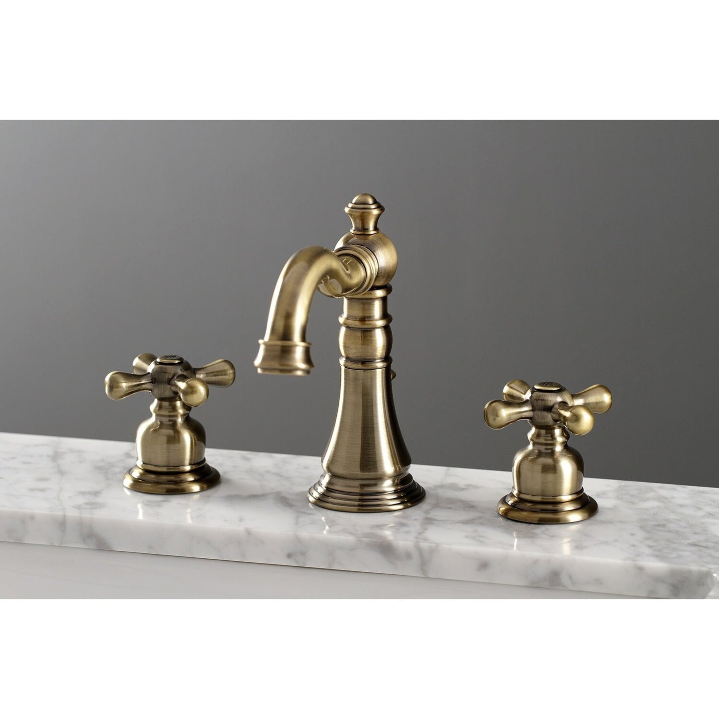 Robinet de salle de bain à large espacement de 8 pouces, modèle American Classic