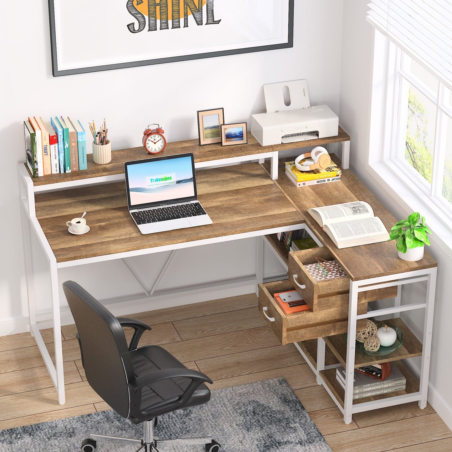 Bureau en forme de L avec tiroir, bureau d'angle pour la maison avec étagères de rangement et support pour écran, bureau d'ordinateur rustique pour petit espace.