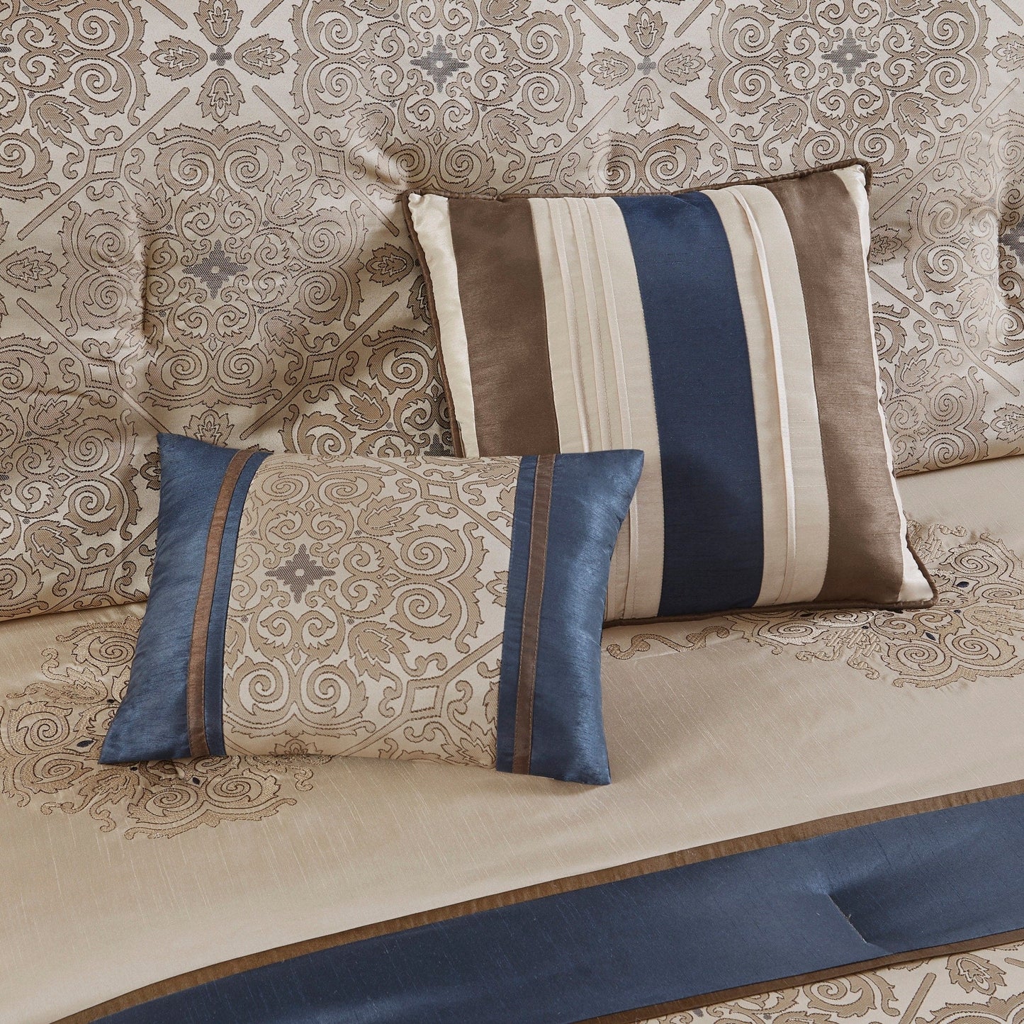 Madison Park Essentials Parker Jacquard Brodé, Ensemble de 24 Pièces, Chambre en Sac